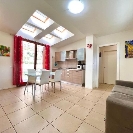 Apartment Gardabebo Torbole Sul Garda Exterior foto