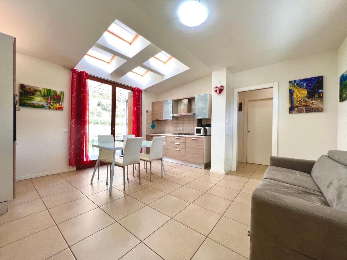 Apartment Gardabebo Torbole Sul Garda Exterior foto